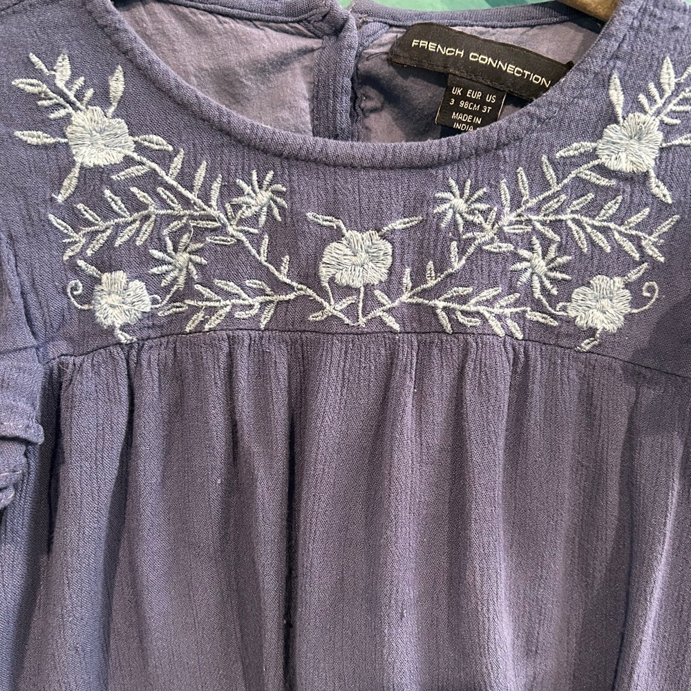 French Connection Dress with Floral Embroidery Airy Spring Cottagecore - Picture 3 of 5